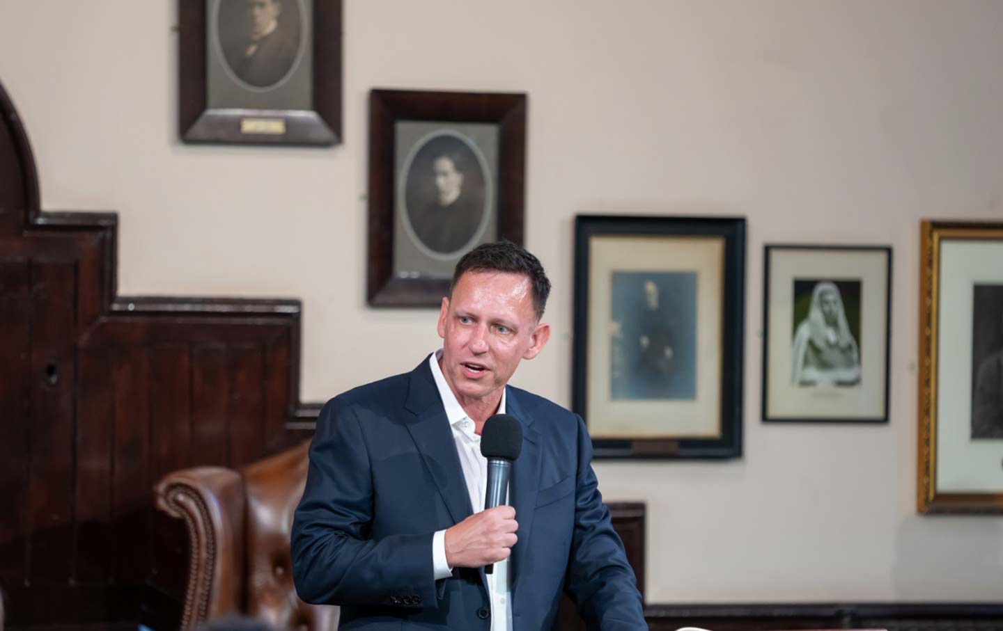 Peter Theil